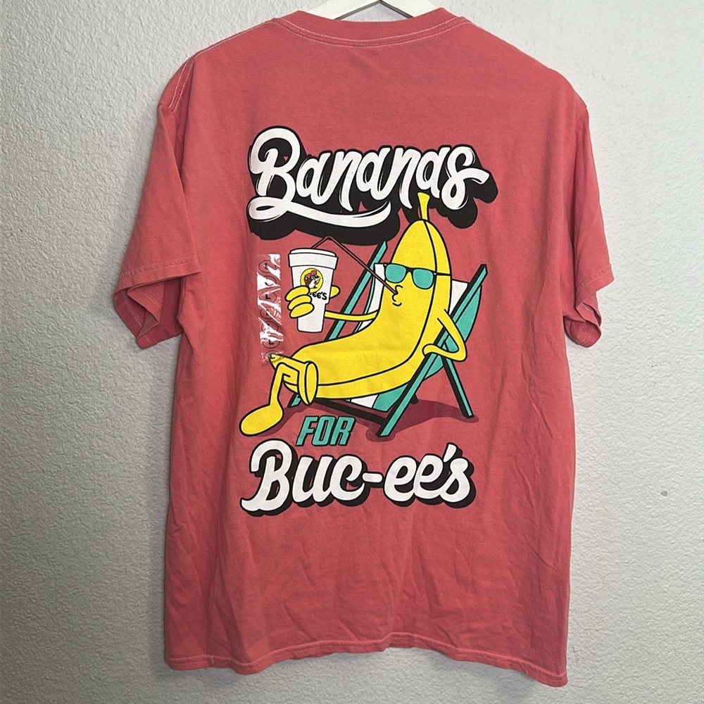Bucees “Banana for Bucees” Short Sleeve Womens Top Size Large NWT